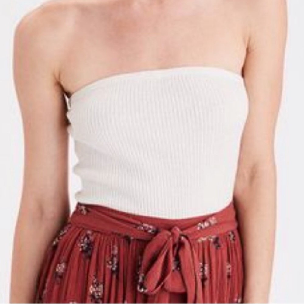 AE SWEATER TUBE TOP